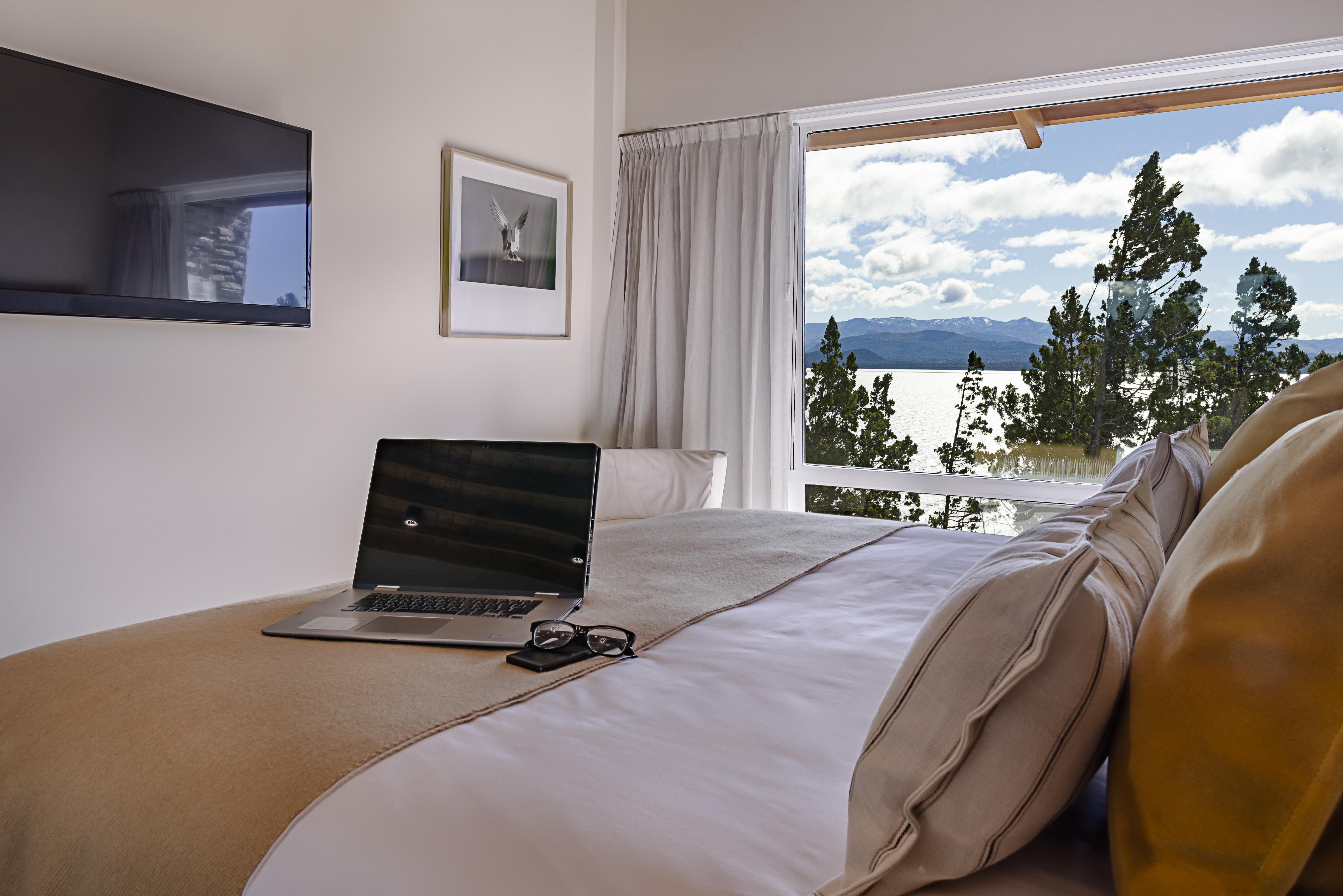 Aguila Mora Suites & Spa San Carlos de Bariloche Exterior photo